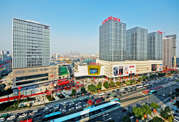 常州萬達(dá)廣場(chǎng)不銹鋼煙囪安裝